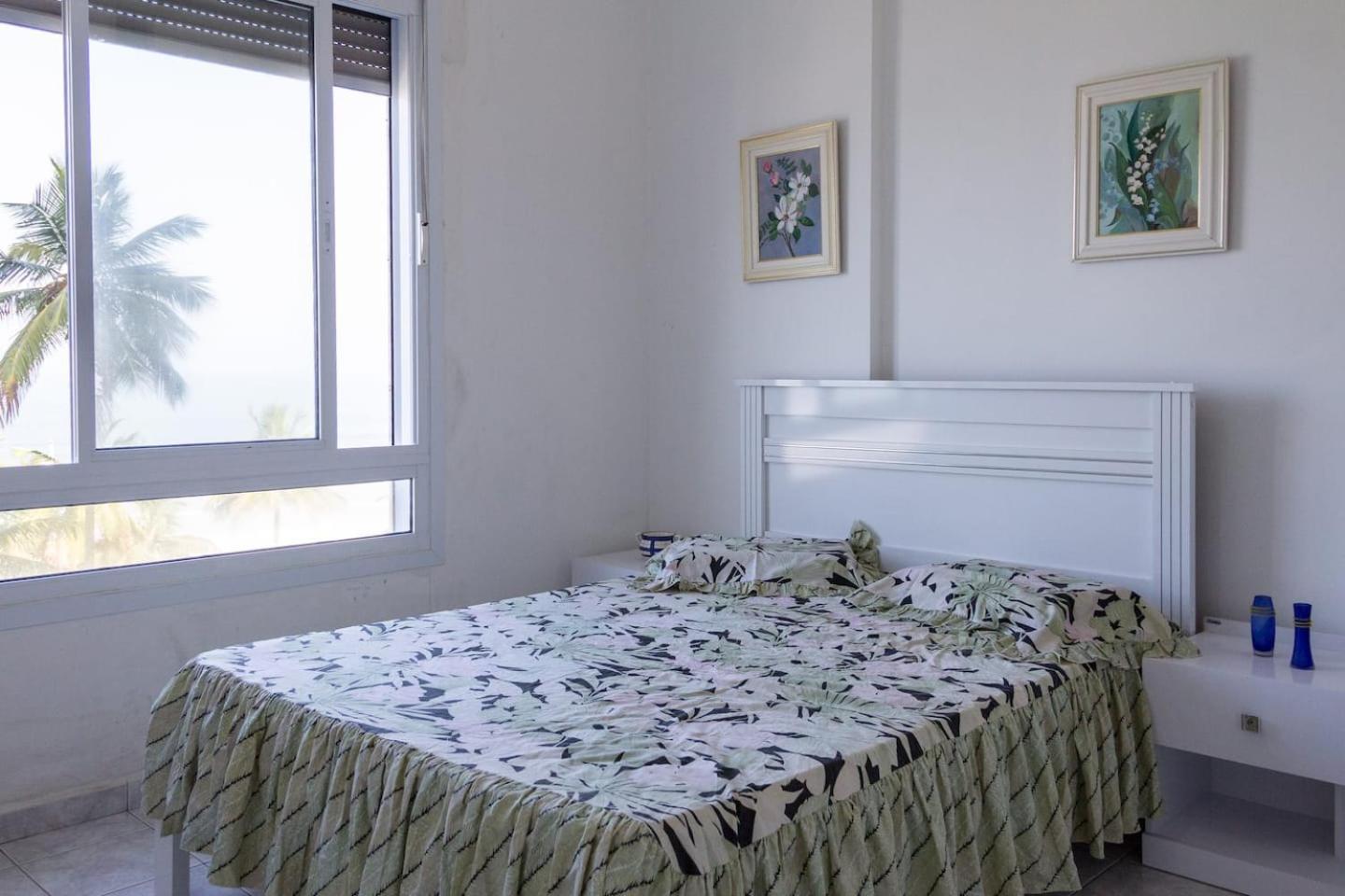 Pitangueiras Frente Total Mar Pe Na Areia Apartment Guaruja Luaran gambar