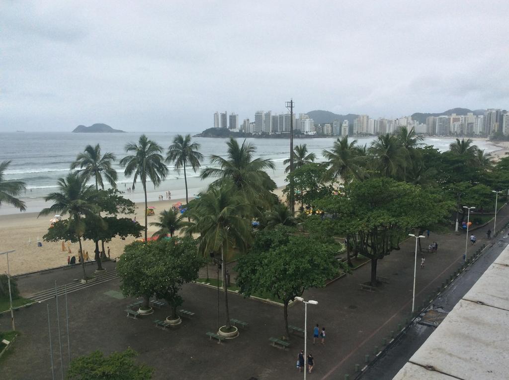 Pitangueiras Frente Total Mar Pe Na Areia Apartment Guaruja Luaran gambar