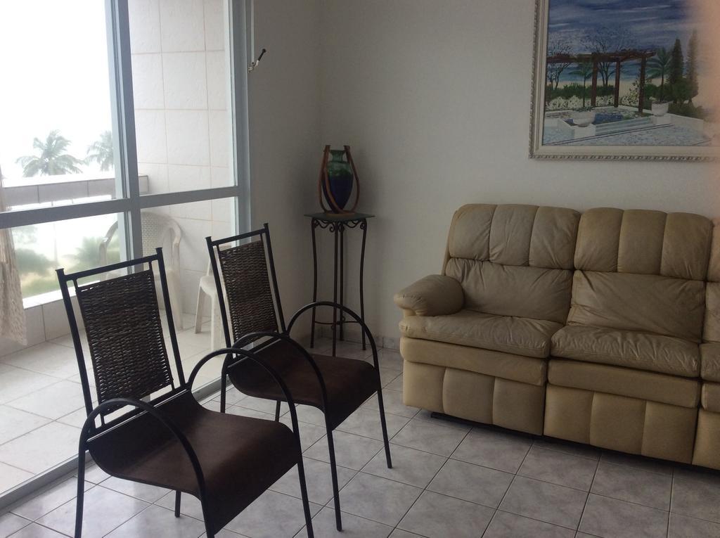 Pitangueiras Frente Total Mar Pe Na Areia Apartment Guaruja Luaran gambar